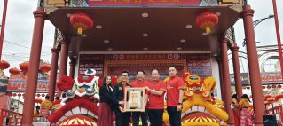 Himalaya Receives Prestigious ASEAN Records for the Largest Twin Lion Dance