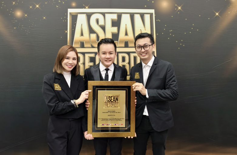 Vanilla Crepe Recognized For First And Most Flavors Of Halal-Certified Mille Crepe Cakes In ASEAN