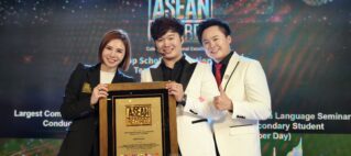 Top Scholar Education Group Recognised by ASEAN Records for Largest Combined Zoom Meeting Attendance in English & Bahasa Malaysia Language Seminars