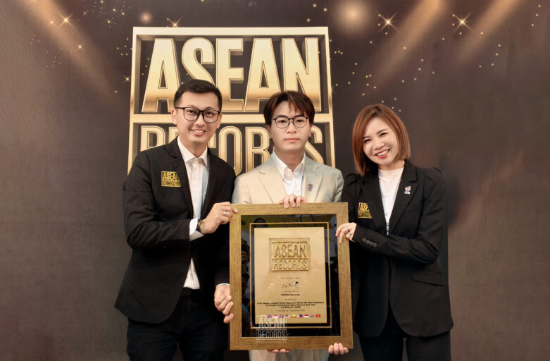 Joy Paradise Holidays Recognised by ASEAN Records for Most Travellers Served in Customised Japan Tours